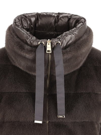 Piumino realizzato in poliestere PI002123D 126309480 HERNO