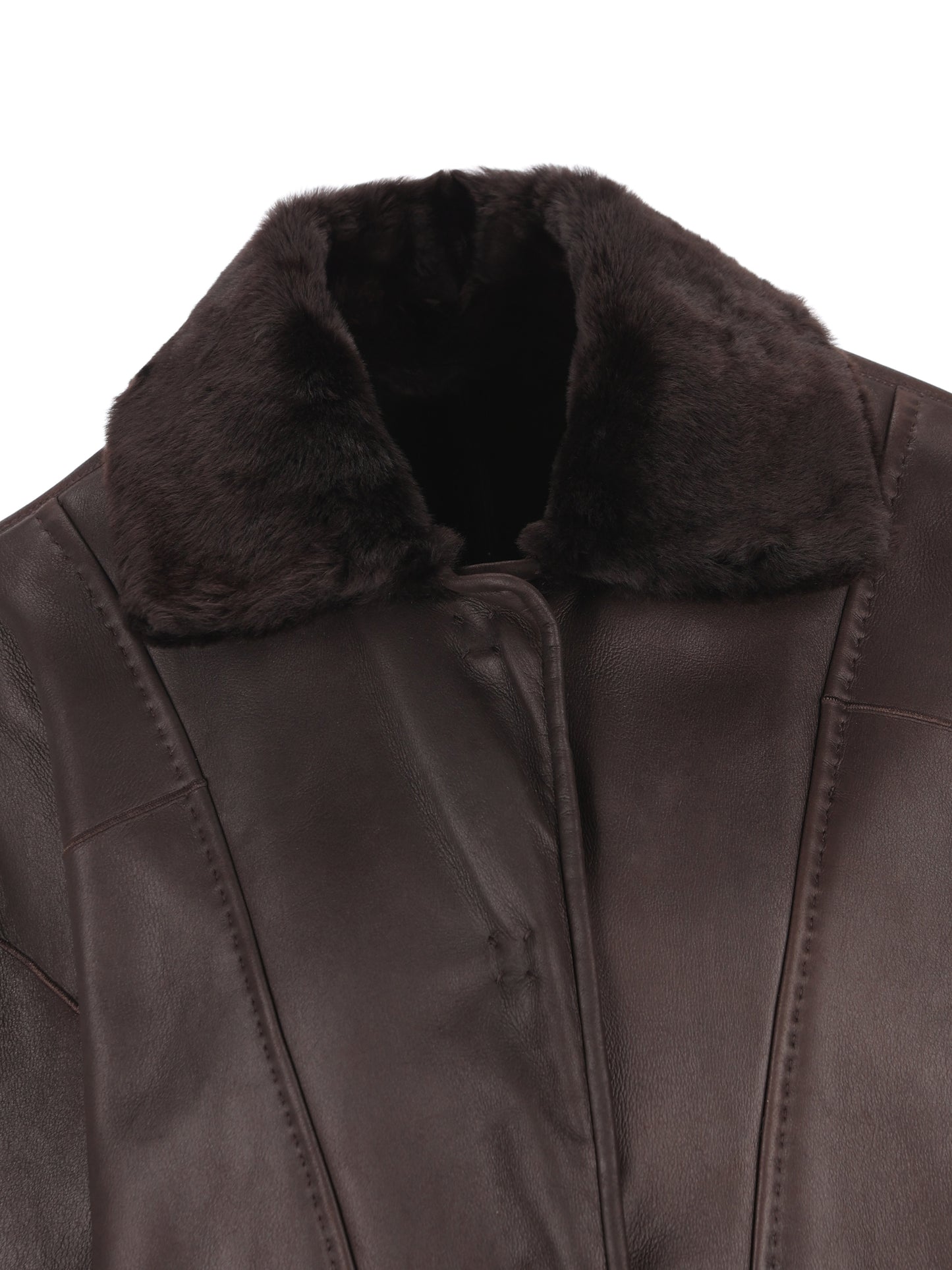 Cappotto realizzato in montone. 2521416015600 002 MAX MARA - ATELIER