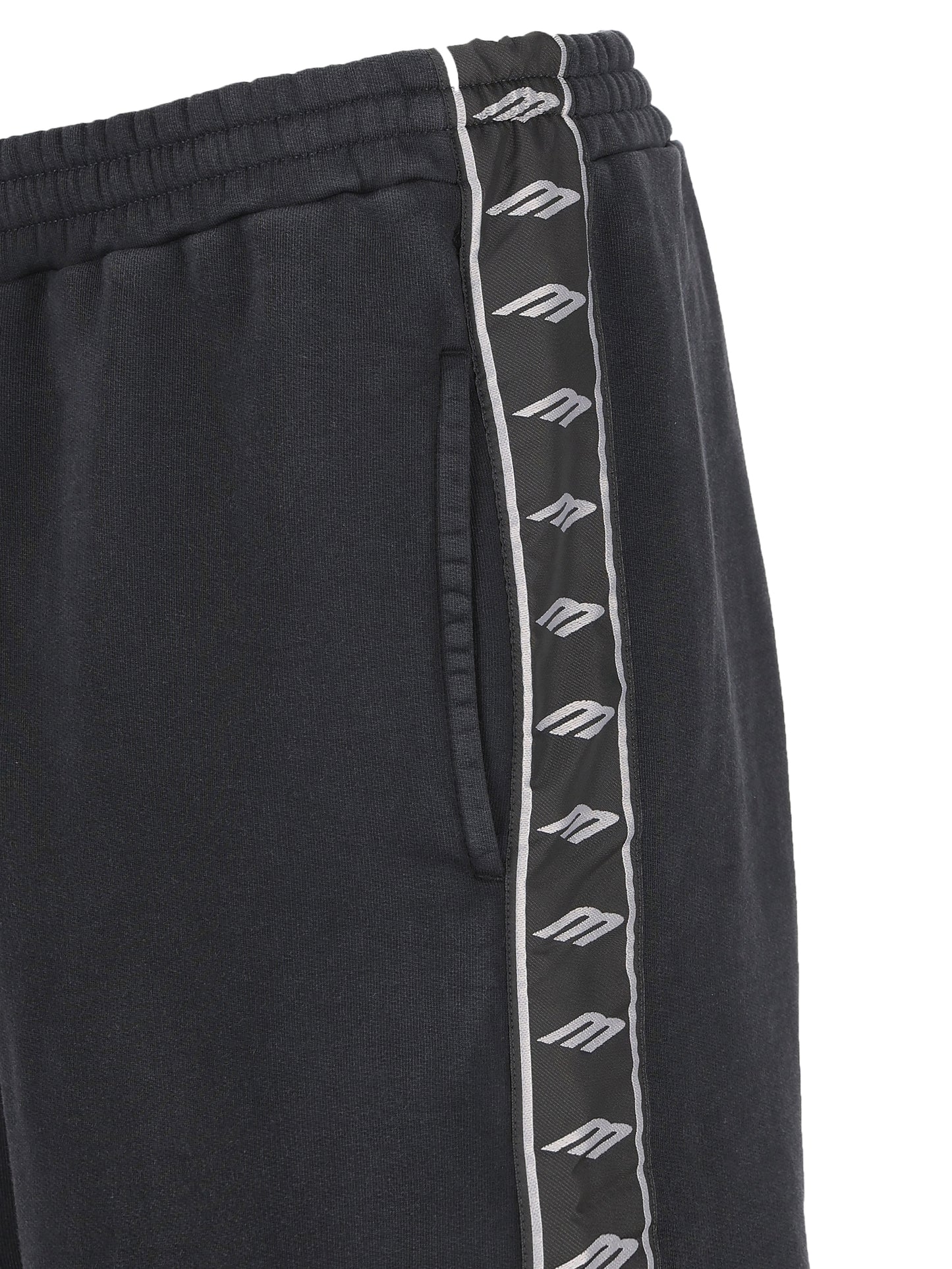 Pantaloni realizzati in cotone. 846917 TTVP75466 BALENCIAGA