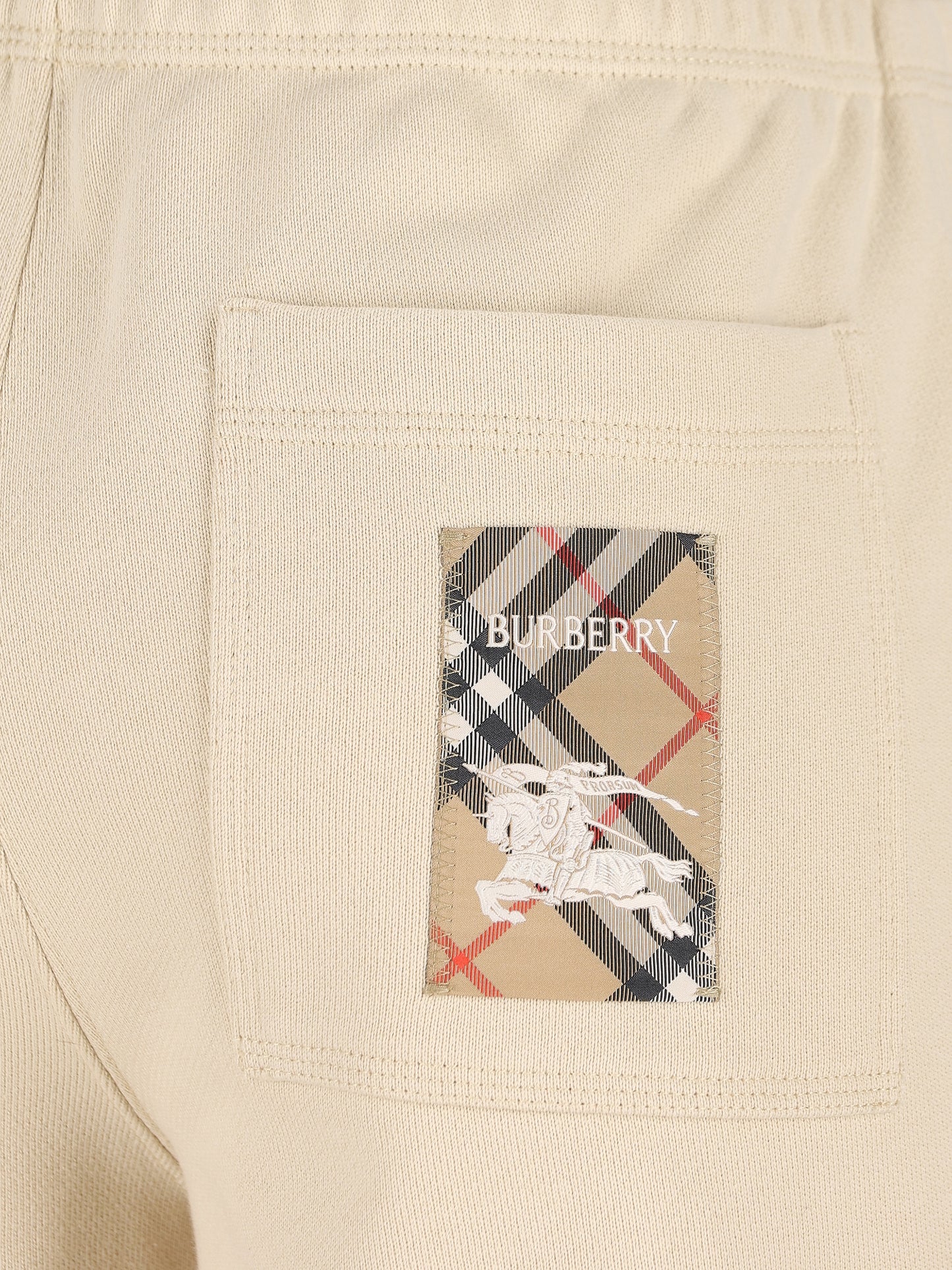 Pantaloni realizzati in cotone. 8118586 C1740 BURBERRY