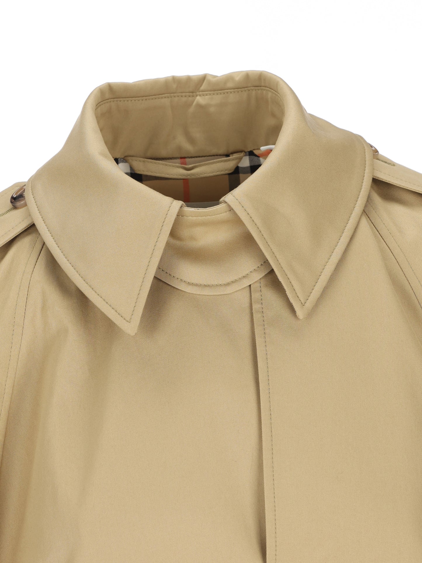 Cappotto realizzato in cotone. 8121150 A1435 BURBERRY