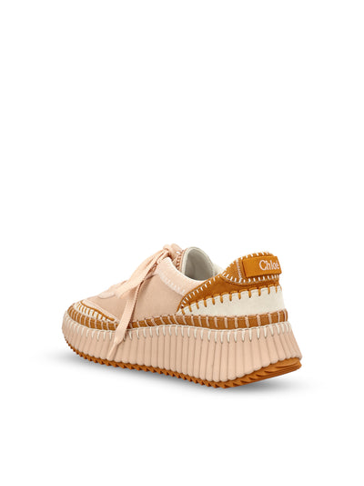 Sneakers realizzate in pelle scamosciata. CHC24A00RMS 6I5 CHLOE'