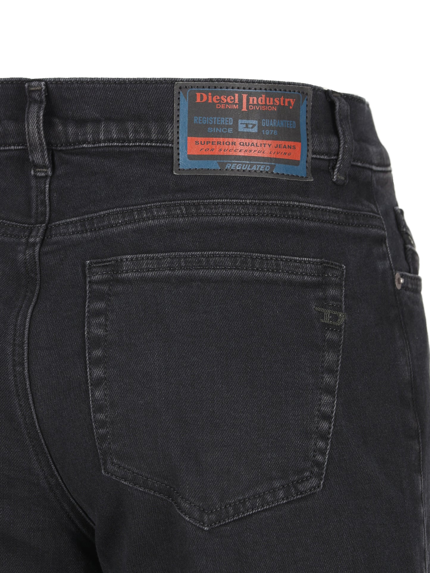 Jeans realizzati in cotone. A03624 09N8902 DIESEL