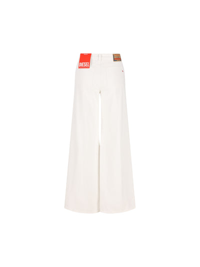 Jeans realizzati in cotone. A03624 09N92100 DIESEL