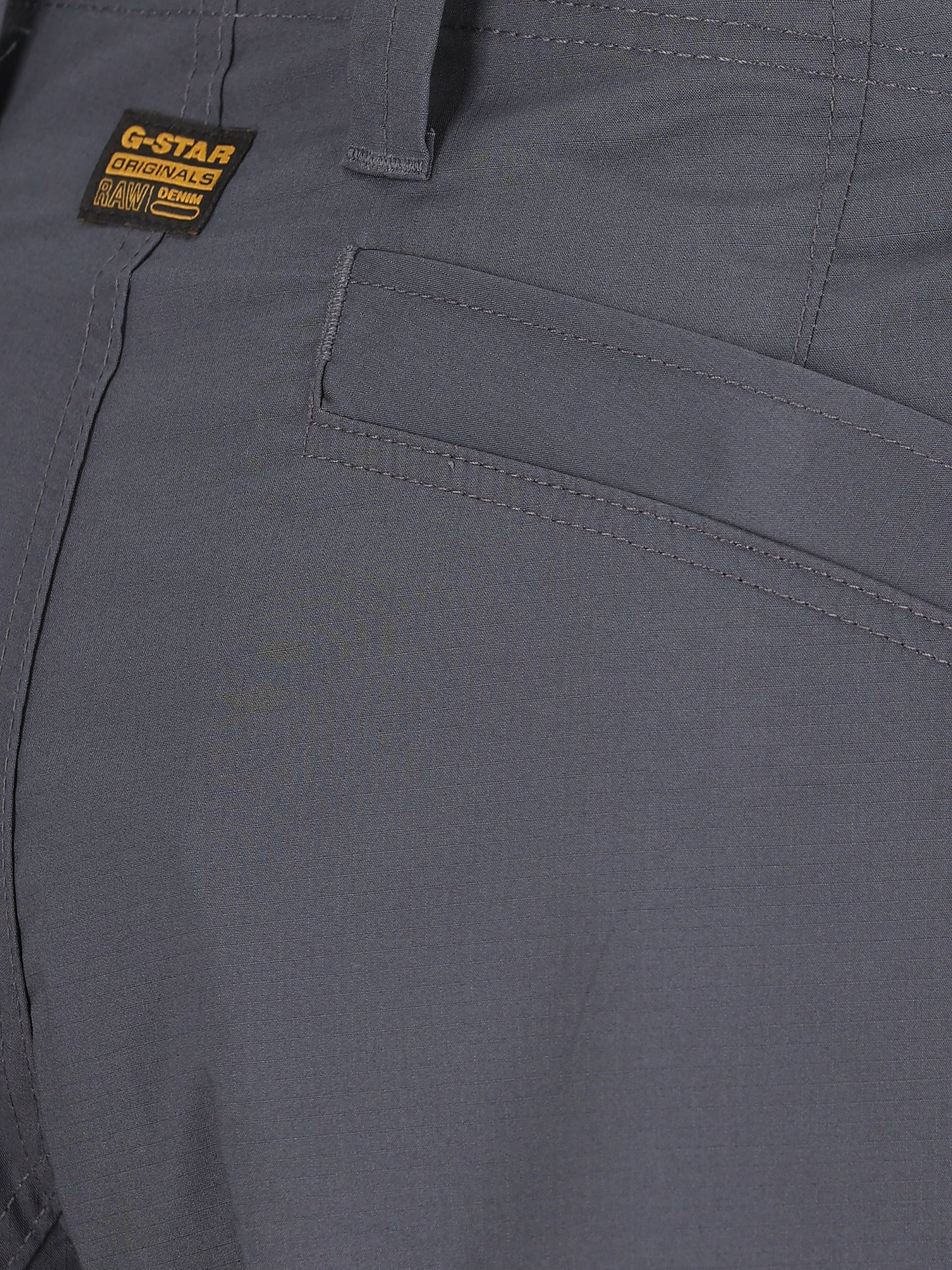 Pantaloni Cargo realizzati in cotone. D24309-D308D 860 G-STAR