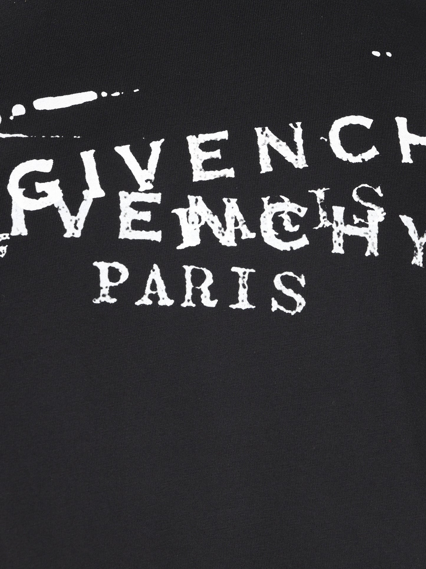 T-Shirt realizzata in cotone. BM71NK3YSA 001 GIVENCHY