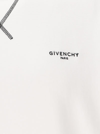 Felpa realizzata in cotone. BMJ0P63YS1 100 GIVENCHY
