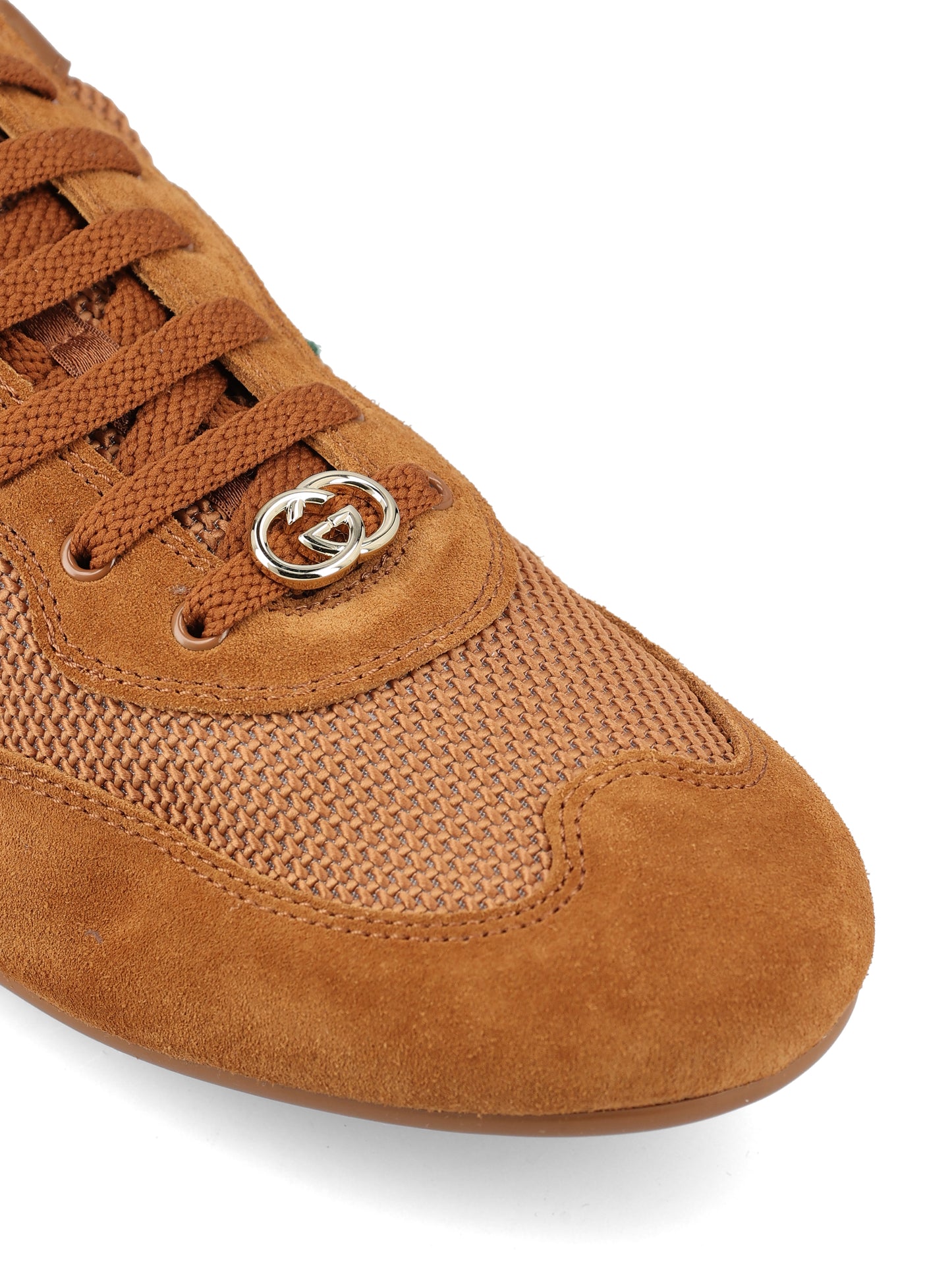Sneakers realizzate in tessuto tecnico. 857963 AAF1Z2751 GUCCI