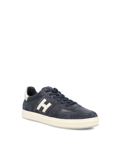 Sneakers realizzate in pelle scamosciata. HXM6680FZ00UHC 01VU HOGAN
