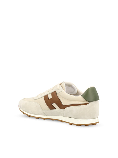 Sneakers realizzate in pelle scamosciata. HXM6990FZ90UZA 793K HOGAN