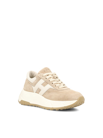 Sneakers realizzate in pelle. HXW6690FR30UL6 378T HOGAN