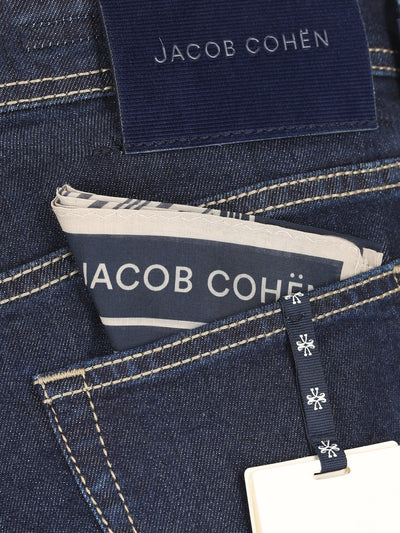 Pantaloni realizzati in cotone. QM004073 S4324R1100D JACOB COHËN