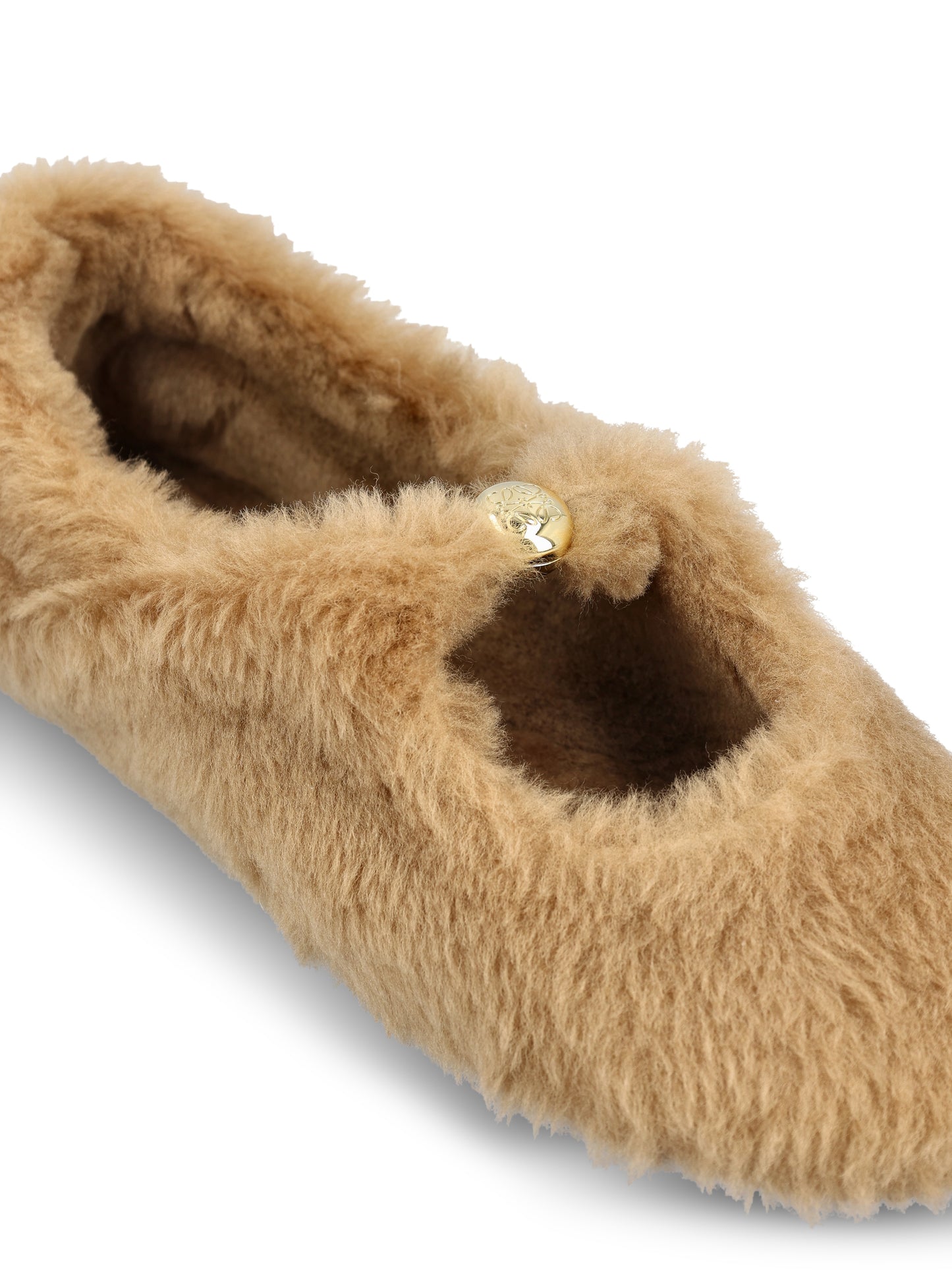 Ballerine realizzate in shearling. L815466X51 3980 LOEWE