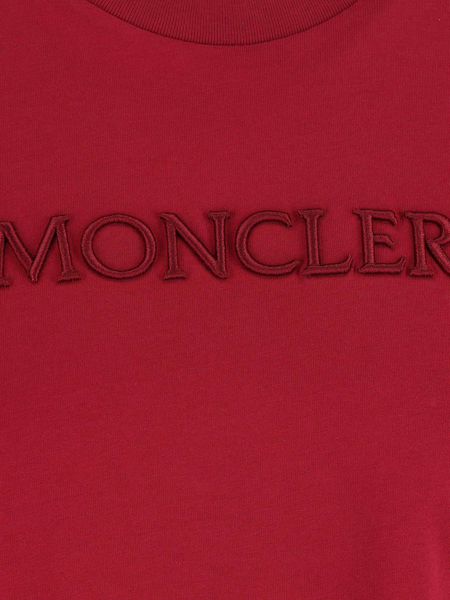 T-Shirt realizzata in cotone. W8C00021 89AUO438 MONCLER