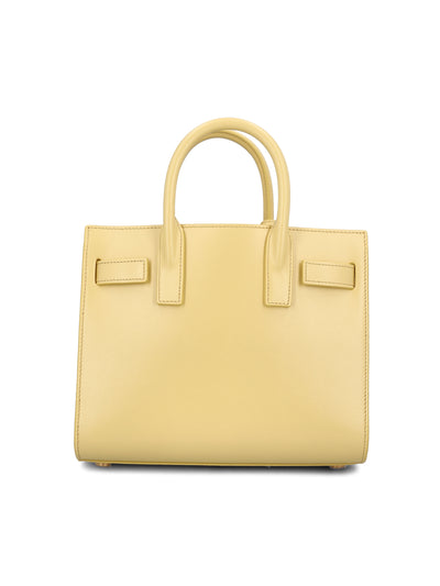 Borsa realizzata in pelle liscia. 392035 02G9W7555 SAINT LAURENT