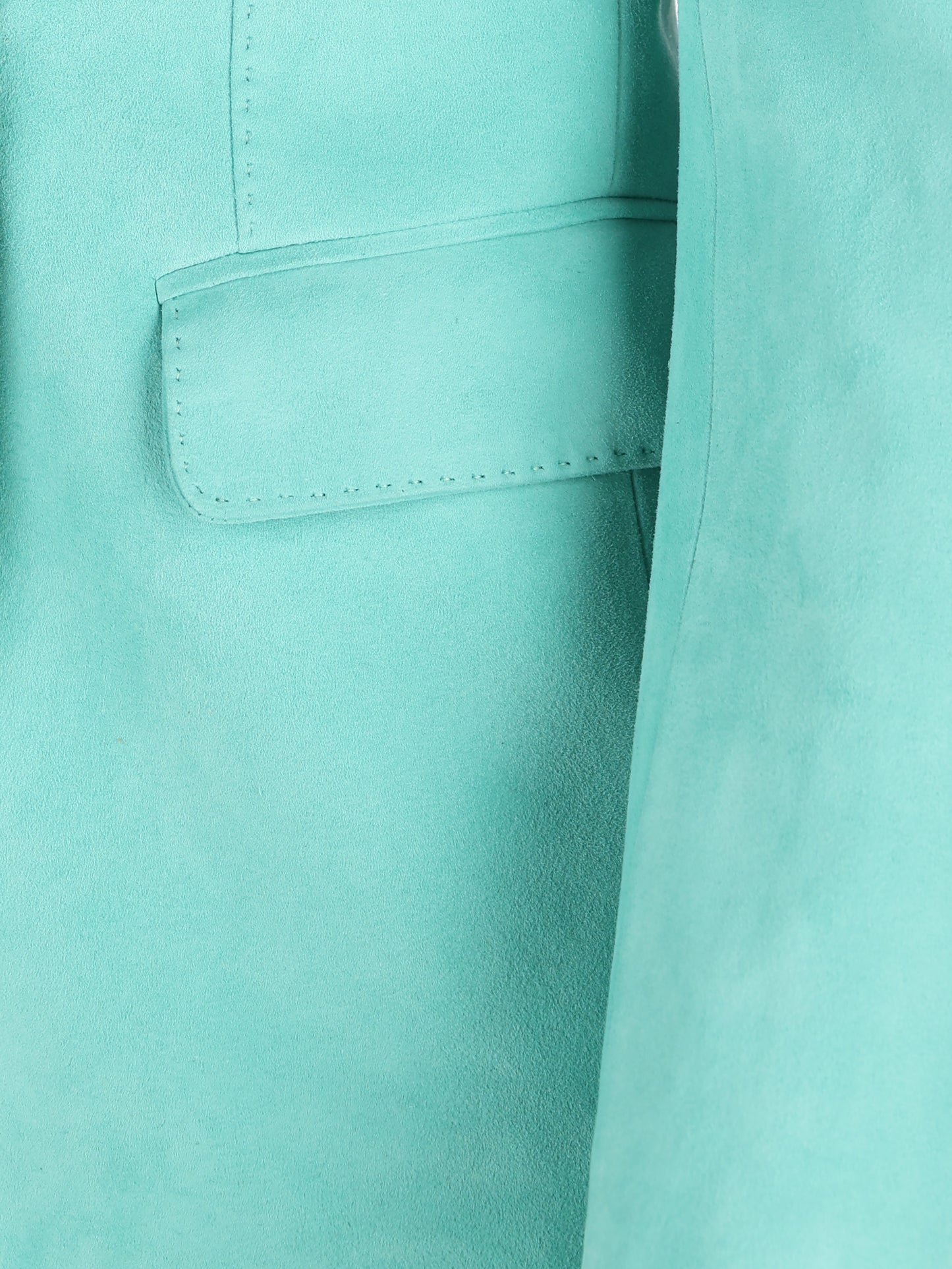 Blazer realizzato in pelle. LIZZIE MENTA TAGLIATORE