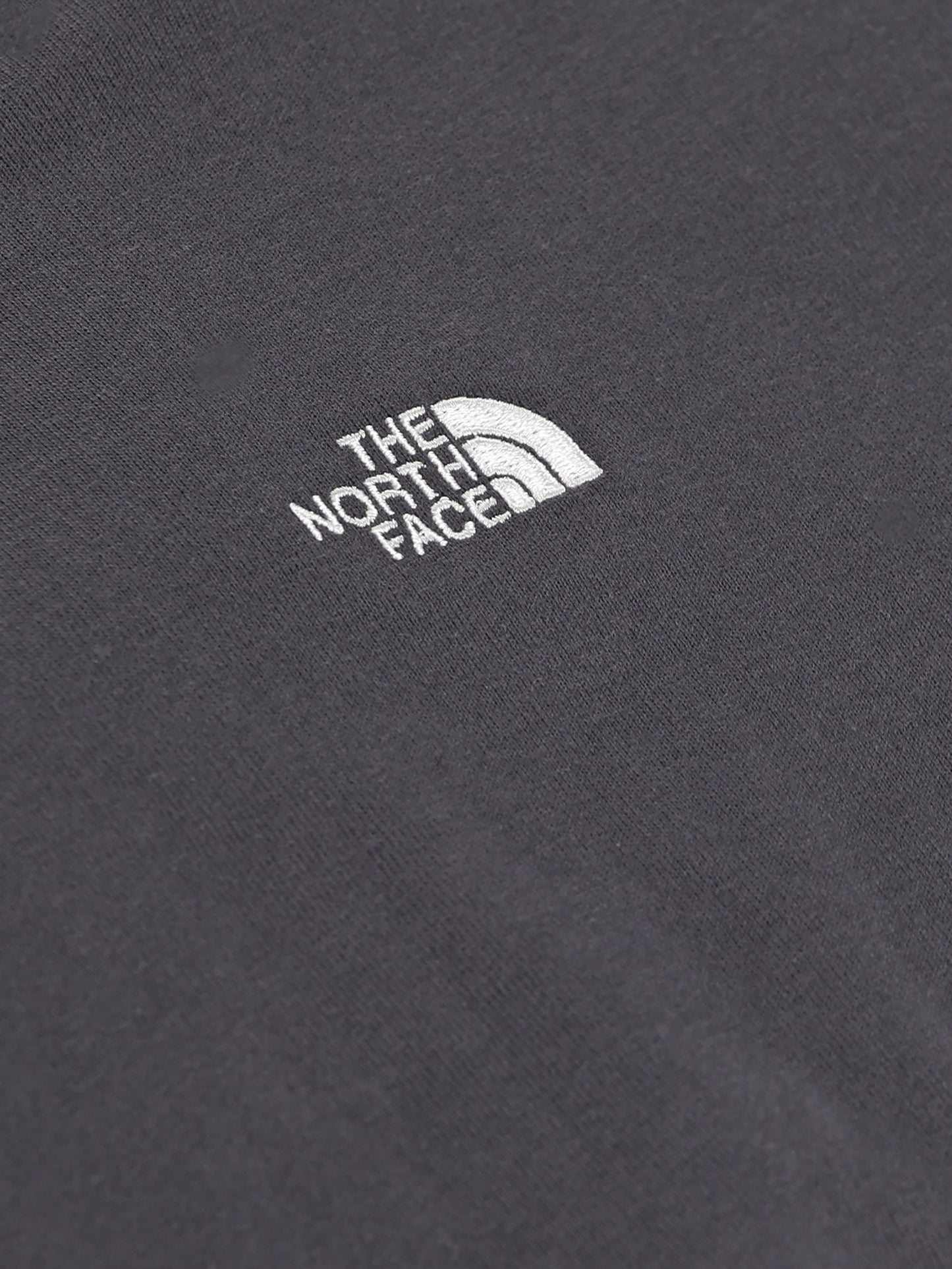 T-Shirt realizzata in cotone. NF0A8GR1 RHI1 THE NORTH FACE