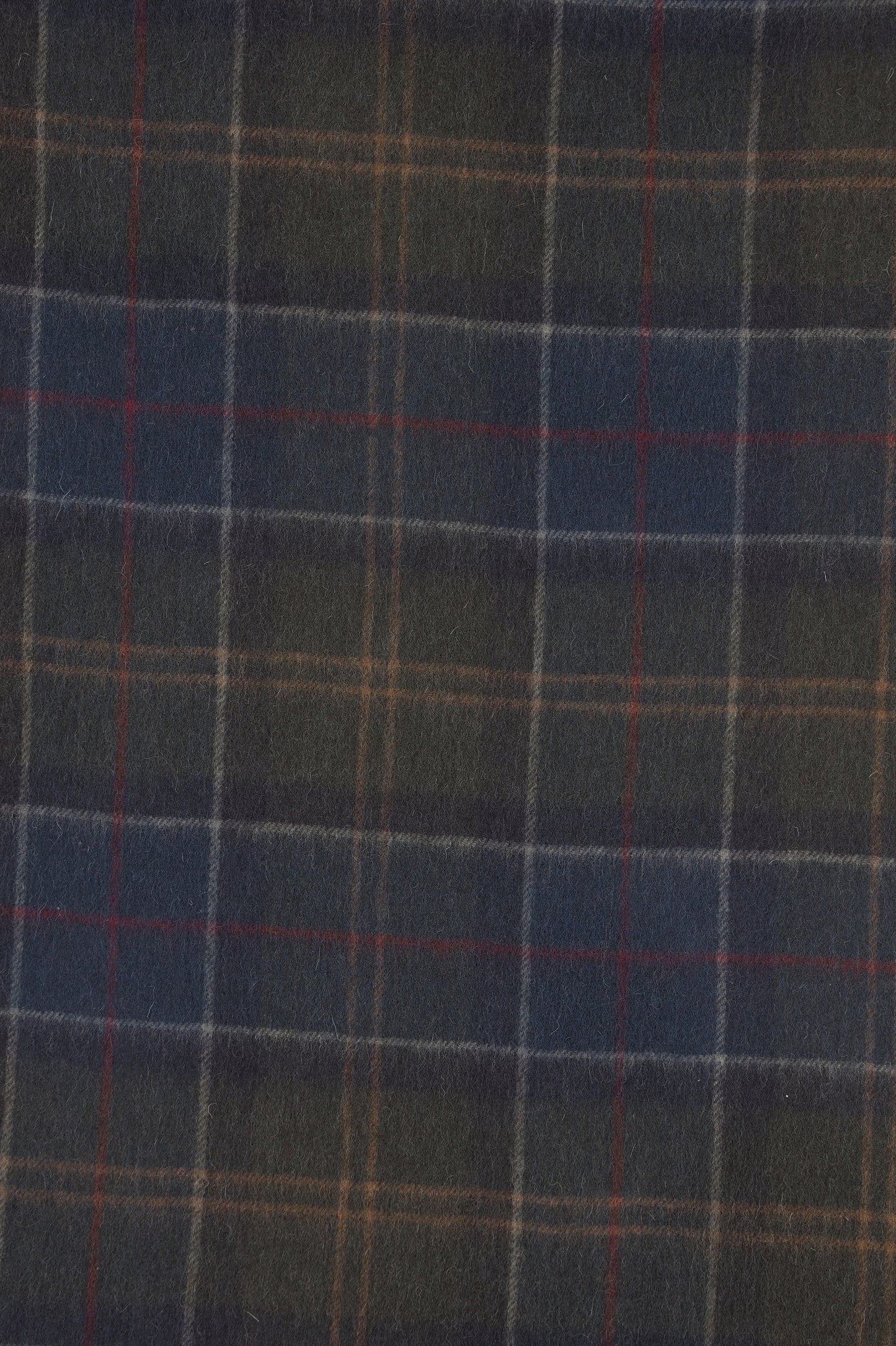 Sciarpa realizzata in lana. USC0386 USCTN43 BARBOUR