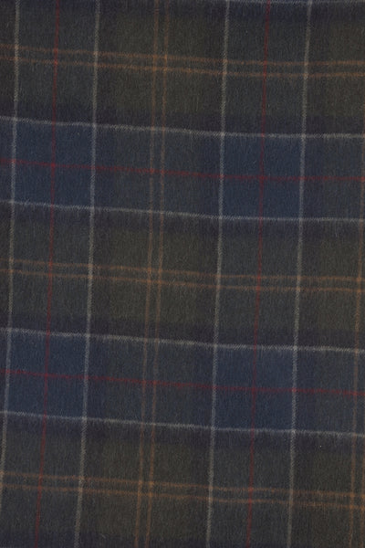 Sciarpa realizzata in lana. USC0386 USCTN43 BARBOUR