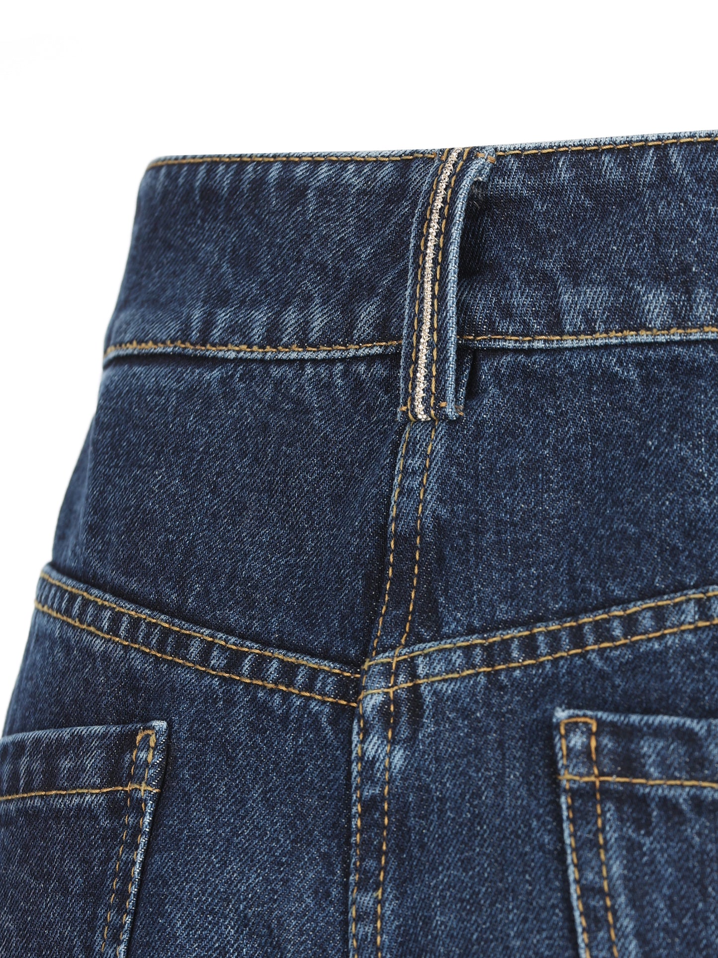 Pantaloni realizzati in cotone. MA095P4059 C9370 BRUNELLO CUCINELLI