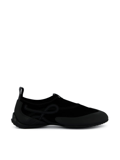 Scarpa realizzata in pelle scamosciata MGRP282X06 1100 LOEWE