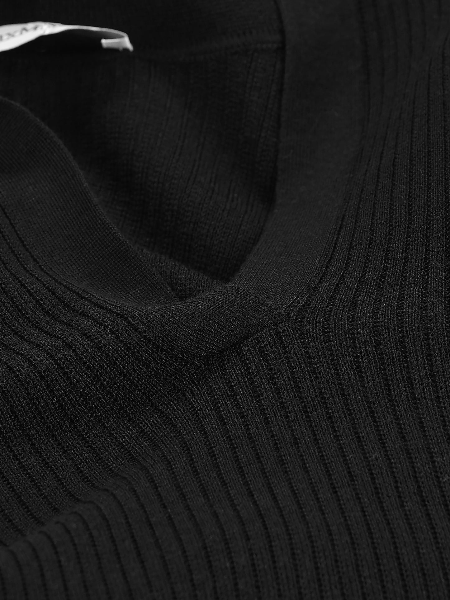 Maglia realizzata in cashmere e seta. 2621366101600 006 MAX MARA