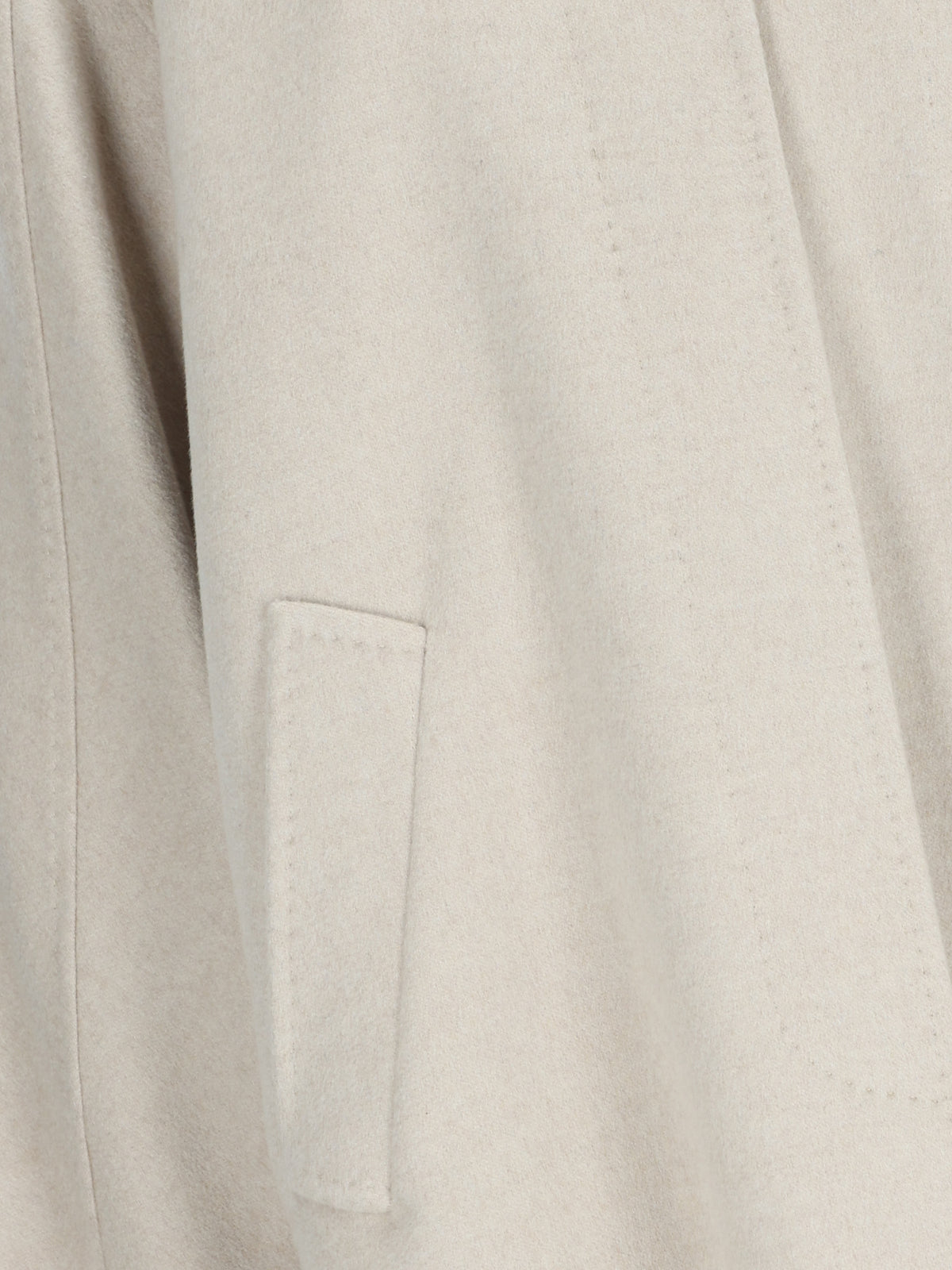 Cappotto realizzato in cashmere. 2621016075600 026 MAX MARA - ATELIER
