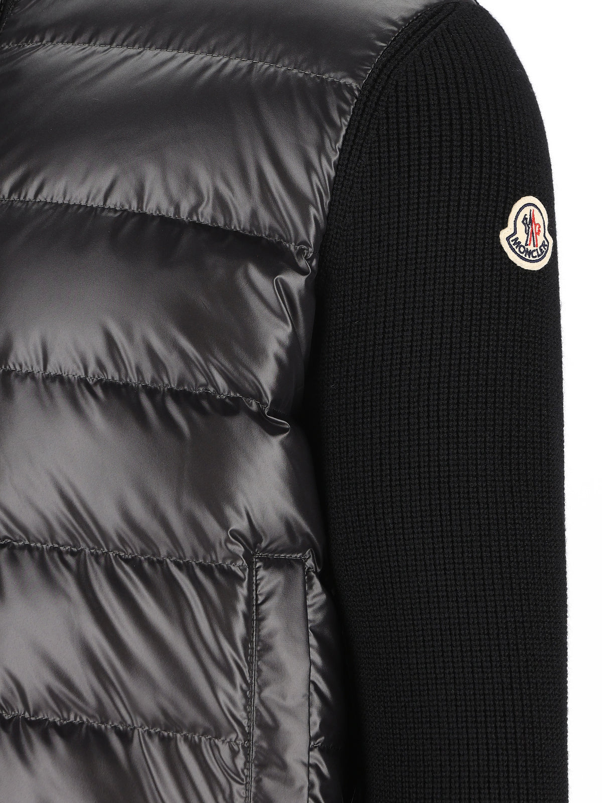 Felpa imbottita in lana. M9B00028 M1131999 MONCLER