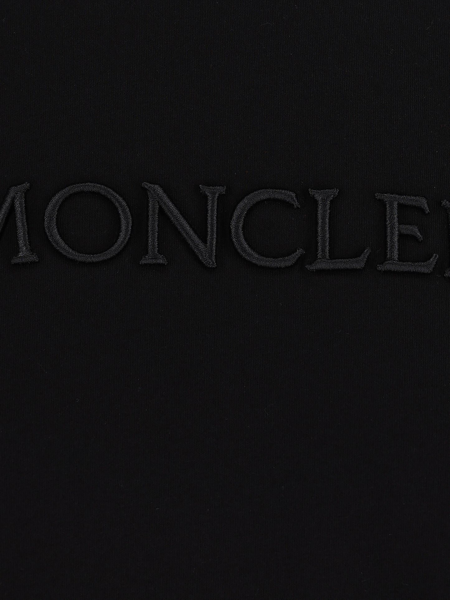 T-Shirt realizzata in cotone. W8C00021 89AUO999 MONCLER