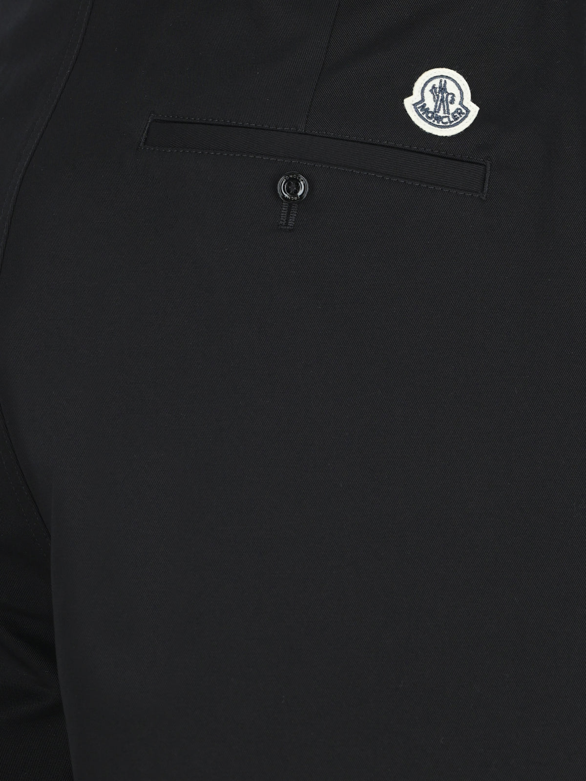Pantaloni realizzati in cotone. M2A00001 N1126999 MONCLER - FRAGMENT