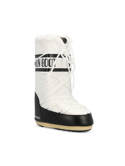 Stivali realizzati in nylon. 80D1400440 NA02 MOON BOOT