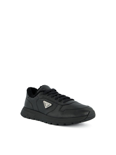 Sneakers realizzate in pelle. 2EE443 EGMF0002 PRADA