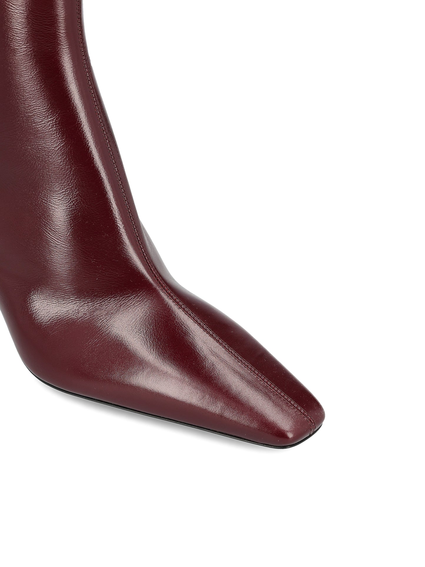 Stivaletti realizzati in pelle di vitello. 806671 AAEHW6629 SAINT LAURENT