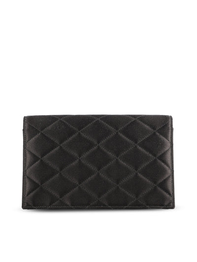 Pochette realizzata in viscosa. A004K7 FADVW1000 SAINT LAURENT