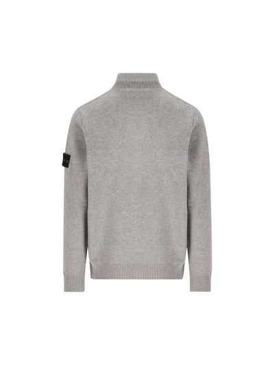 Maglione realizzato in lana 5100040 S00A3V0M60 STONE ISLAND