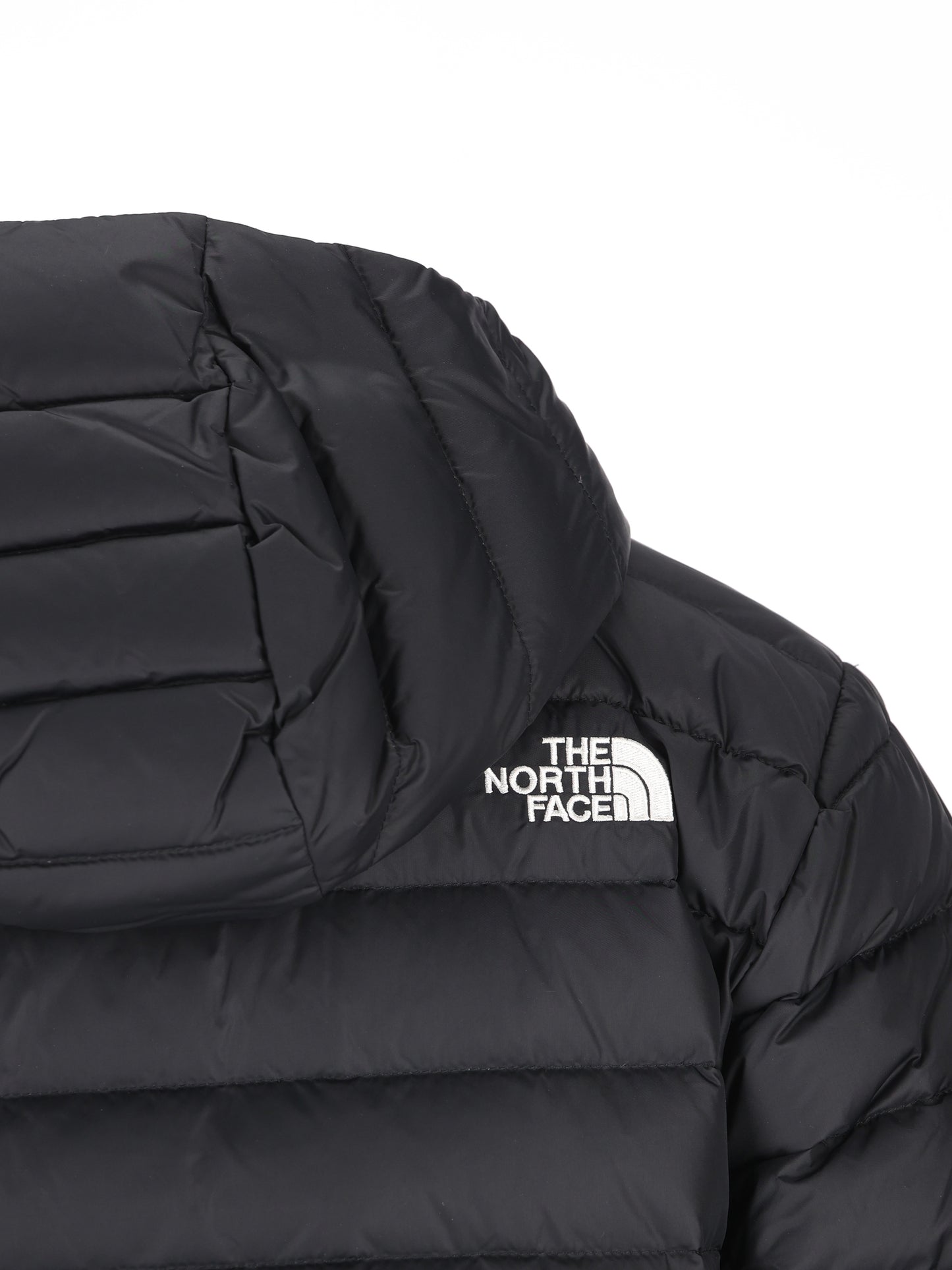 Piumino realizzato in tessuto riciclato. NF0A8D3E JK31 THE NORTH FACE