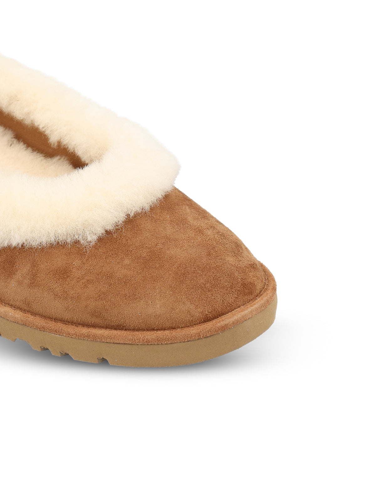 Ballerine realizzate in pelle scamosciata. 1178111 CHE UGG