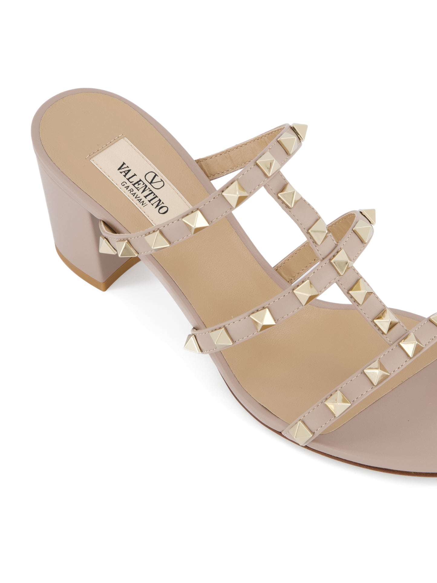 Sandalo Valentino Garavani Rockstud in vitello. 8W2S0C47VOD P45 VALENTINO GARAVANI