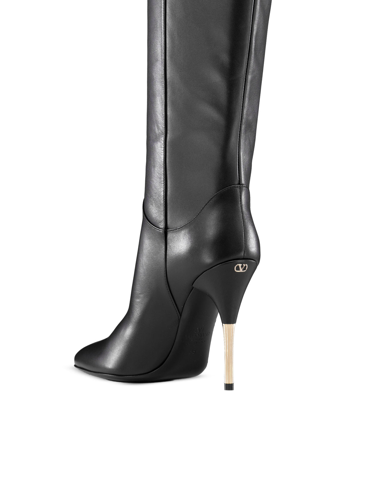 Stivali realizzati in pelle. 9W0S0QJ3EVY 0NO VALENTINO GARAVANI