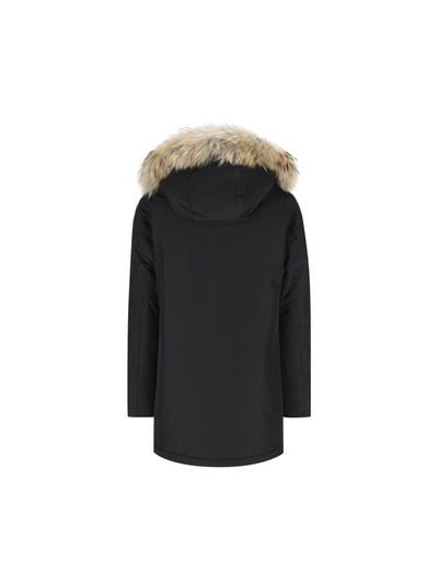 Parka realizzato in misto cotone. CFWWOU0540FBUT0001 BLK WOOLRICH