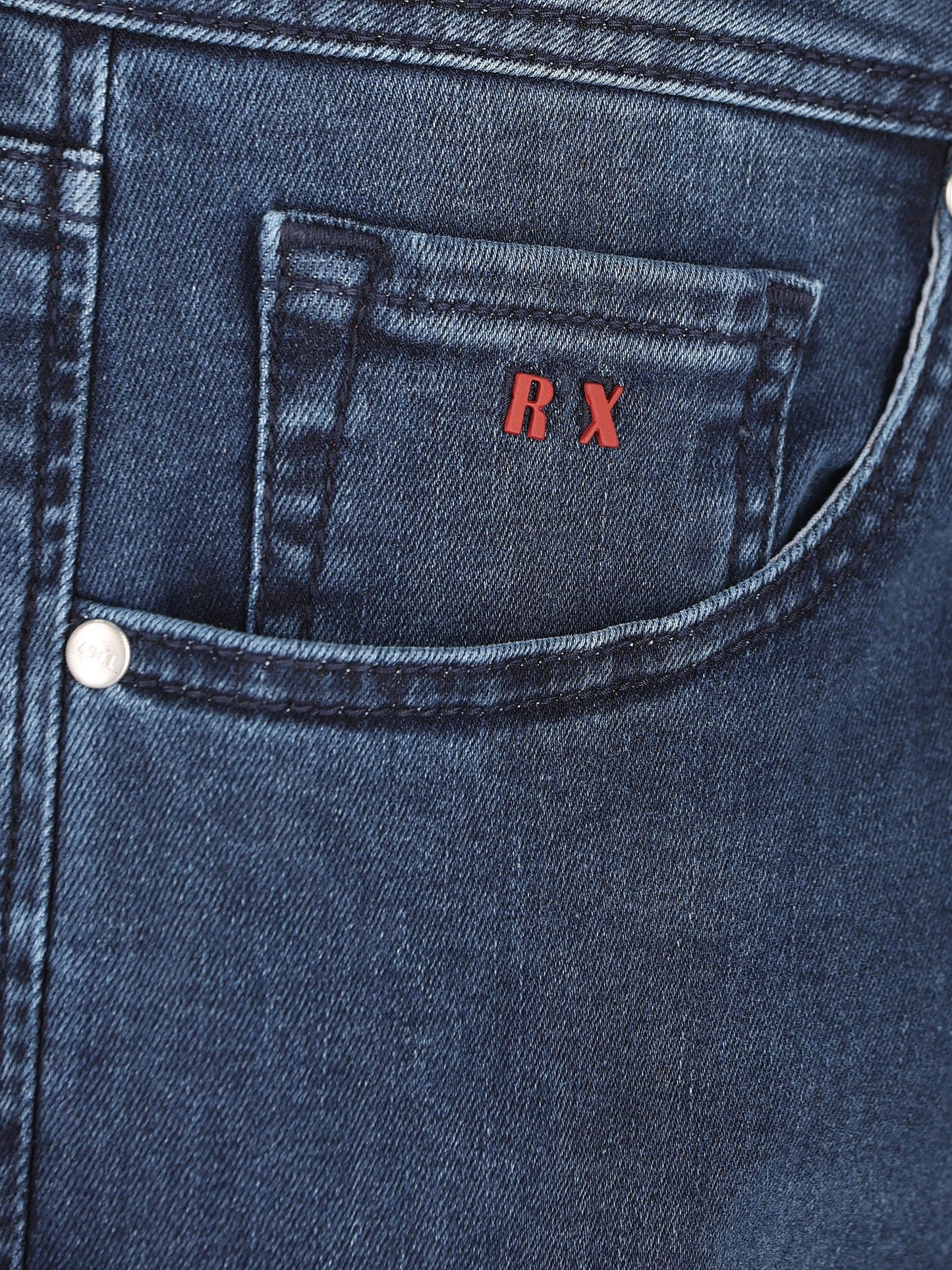 Pantaloni realizzati in cotone. MICHELANGELO DBSS TRAMAROSSA