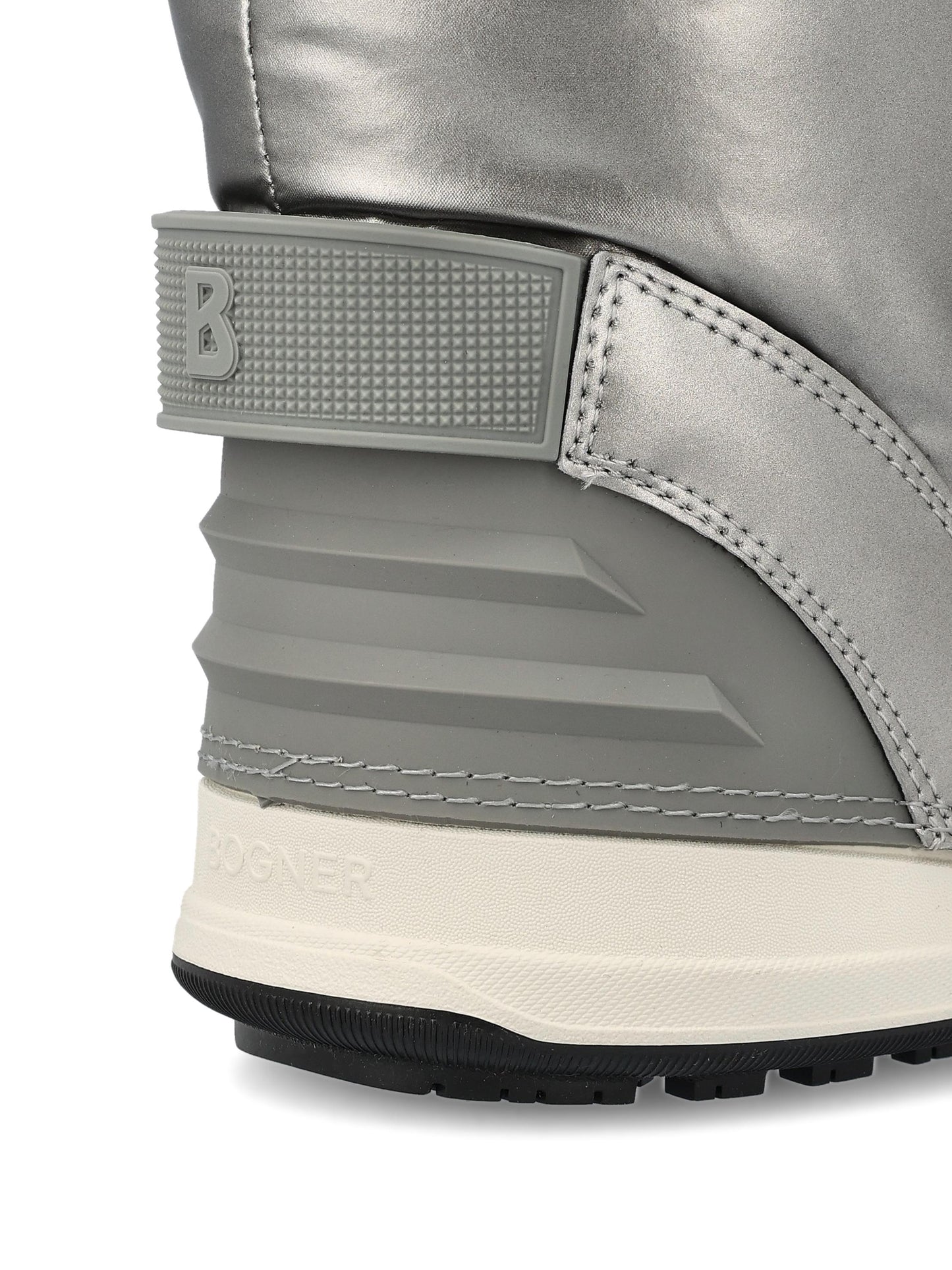 Stivali da neve realizzati in materiale sintetico. 32547014 014 BOGNER