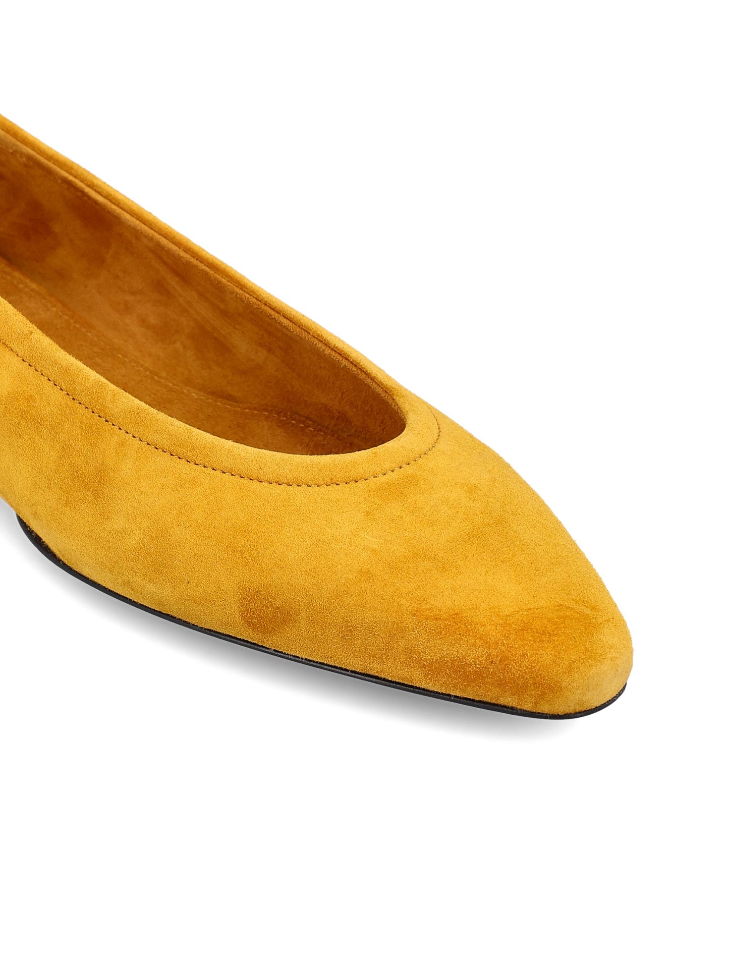 Ballerine realizzate in pelle di capra. FAO6141 L0E7 LORO PIANA