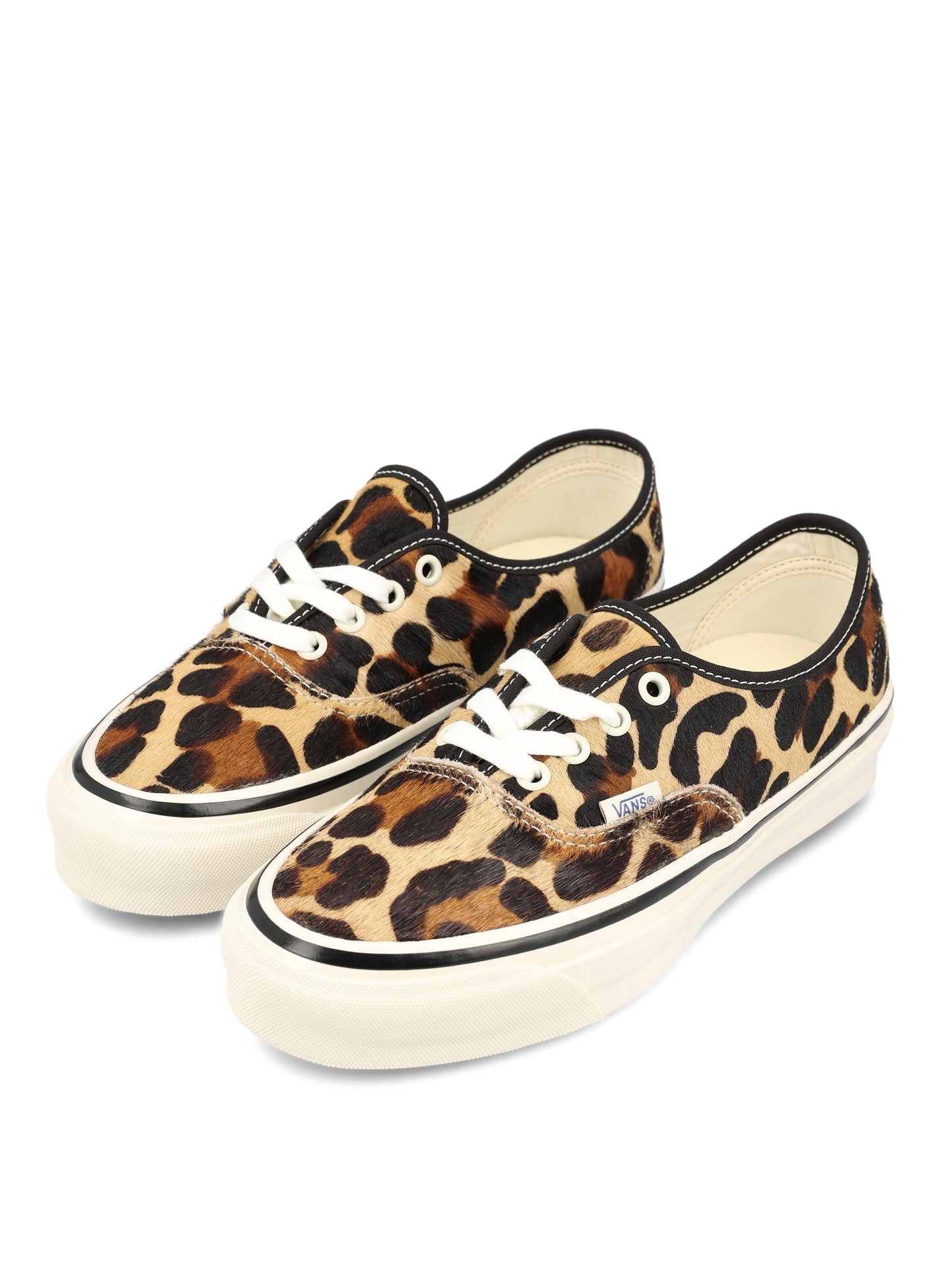 Sneakers realizzate in pelle. VN000EK4UOV1 VNUOV VANS