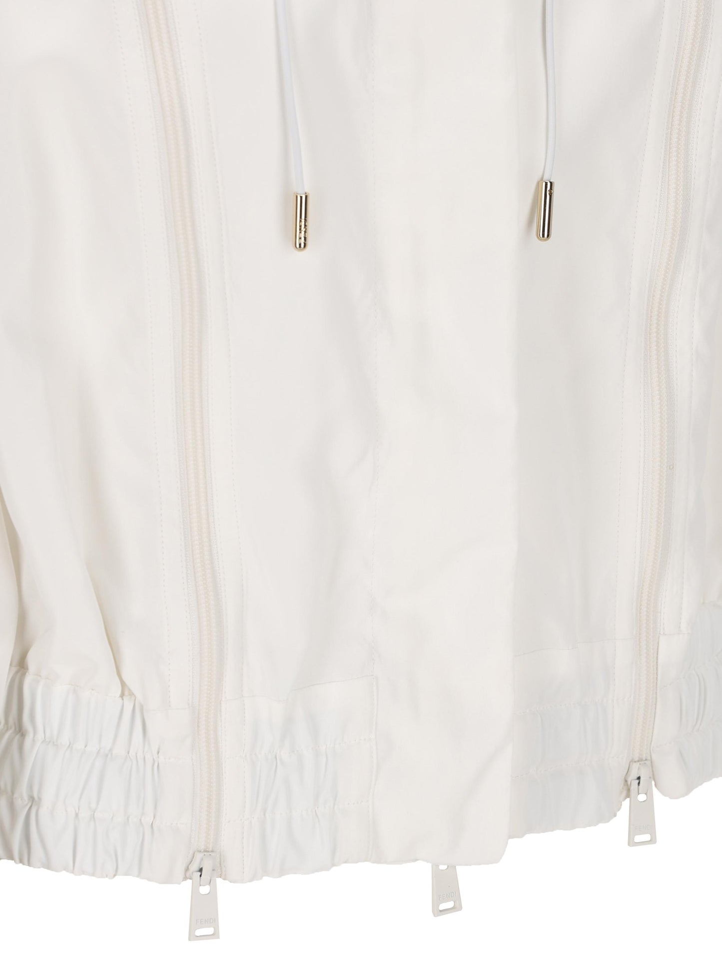 Bomber realizzato in viscosa e poliammide. FJ7721 AW9BF0ZNM FENDI