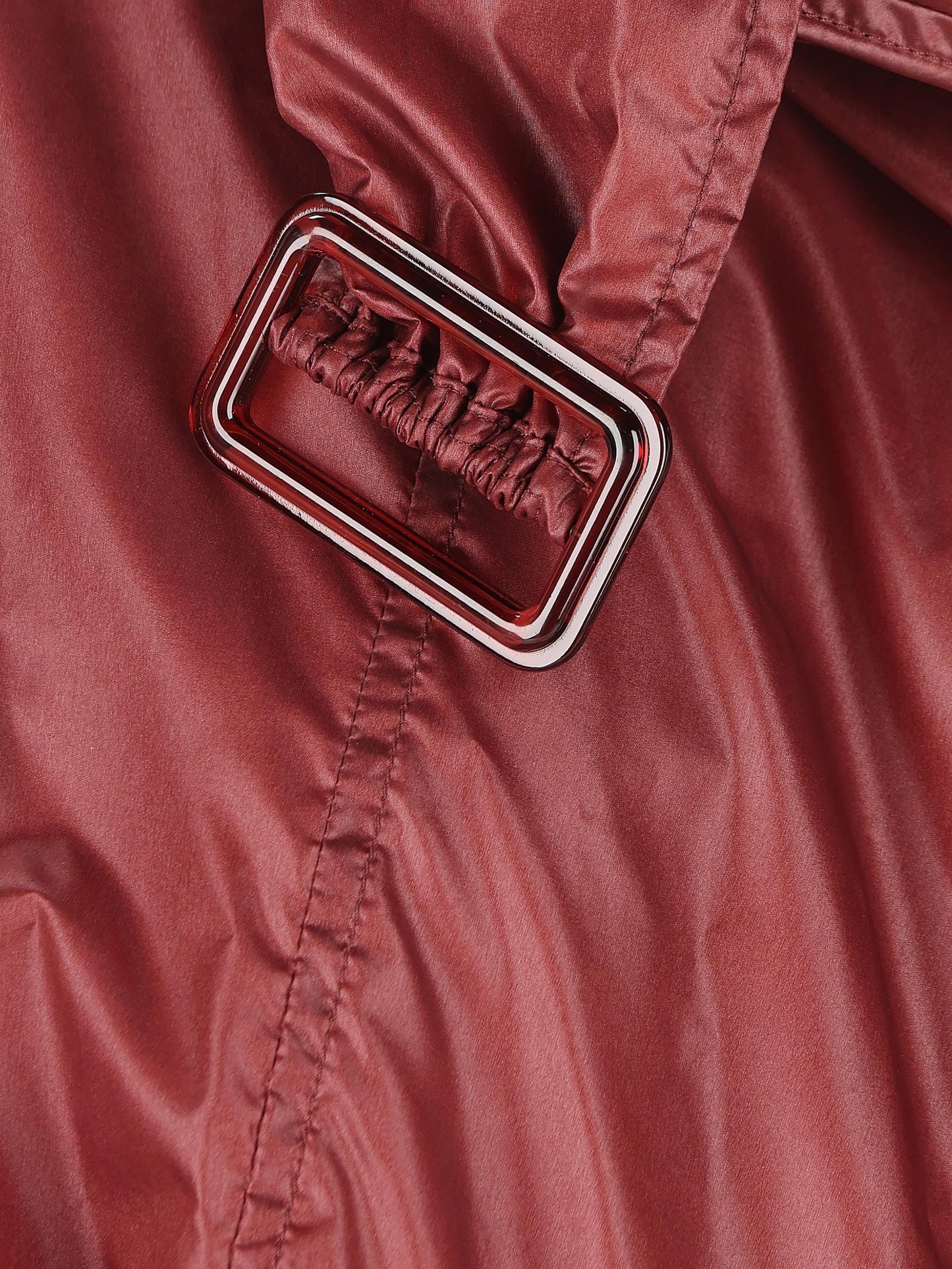 Trench realizzato in nylon. 870862 YZ9GI6005 SAINT LAURENT