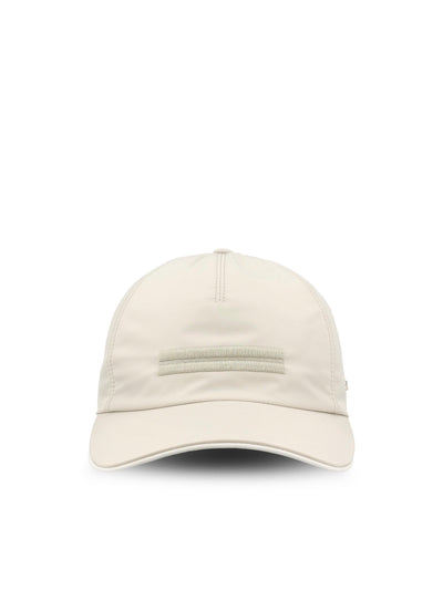 Cappello realizzato in tessuto tecnico. E8I00H B8C262 ZEGNA