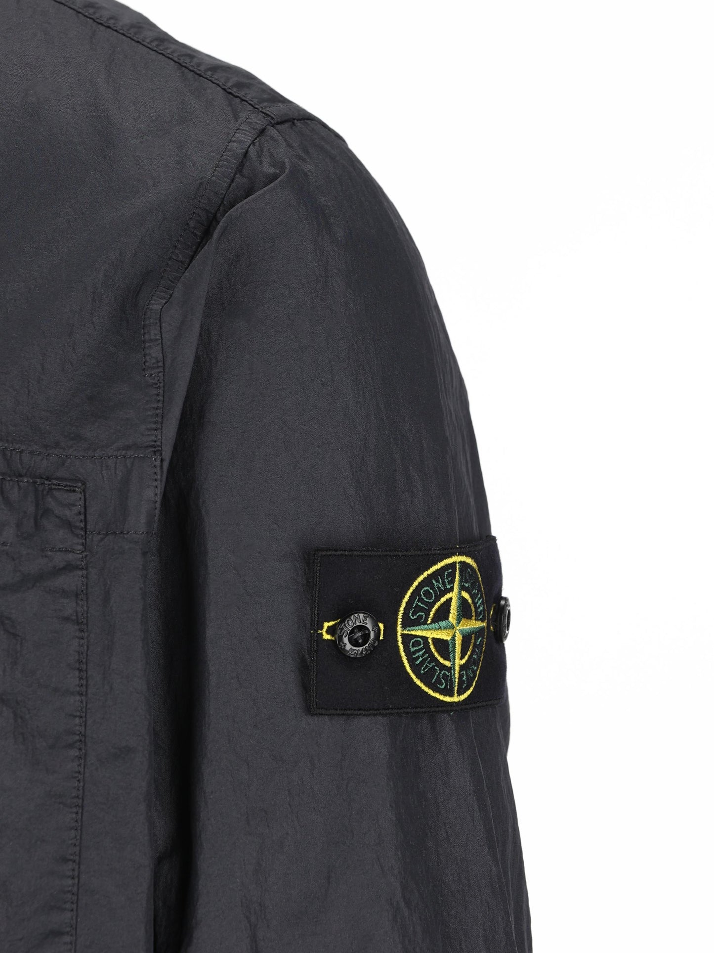 Giacca realizzata in poliammide. 1200020 S0351V0020 STONE ISLAND