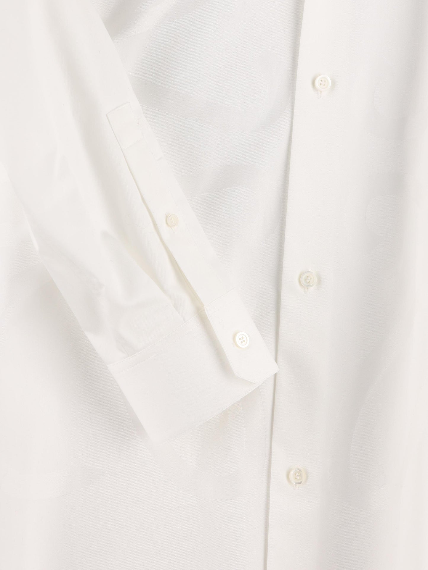 Camicia realizzata in cotone. H526Y05WEO 2100 LOEWE