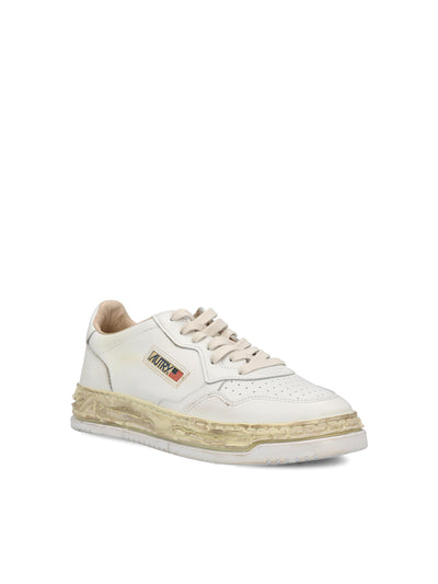 Sneakers realizzate in pelle. AVLM MMY1 AUTRY - MIHARA YASUHIRO